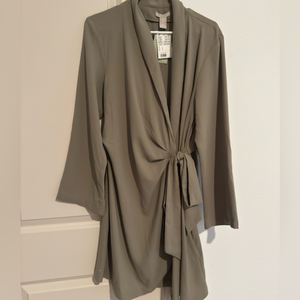 Women’s tie top